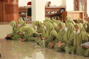 Undangan Orang Tua: Rapat Evaluasi Akademik Semester Sekolah Muhammadiyah